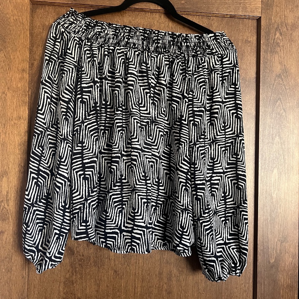Peyton Jensen blouse off the shoulder